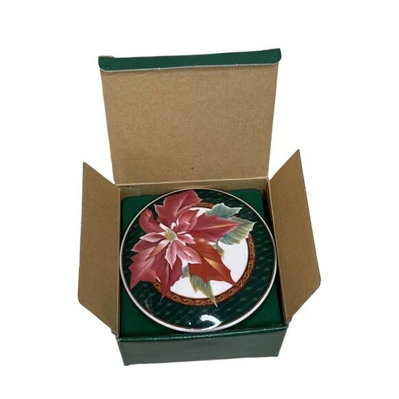 Mikasa Holiday‎ Fleur Lidded Trinket Box/Candy Dish circa 1980 Poinsettia - Picture 6 of 7
